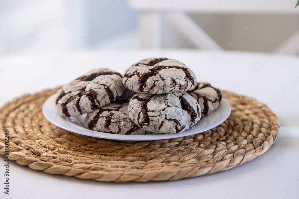 Fototapeta premium Chocolate chip cookies for breakfast on the table. Selective focus.