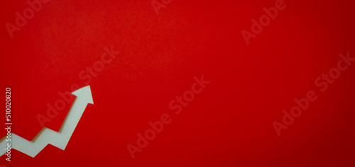 Wallpaper Mural White arrow on the red background. Financial investment and risk concept. Torontodigital.ca