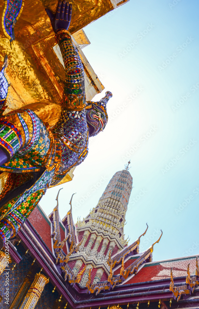 Obraz premium thai temple roof