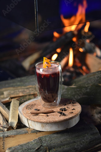 Hot alcoholic drink Glintwine based on red wine
