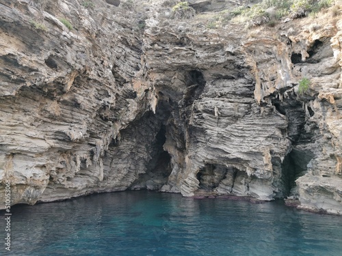 La magnifica Sicilia  I migliori paesaggi ed i monumenti di  Palermo  Cefal    Morreale  San Vito lo Capo  Trapani  Erice  Sciacca  Agrigento  le Saline  Siracusa  Etna e Taormina.