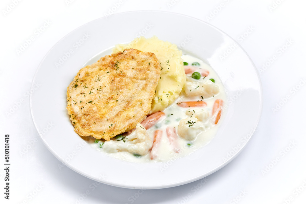 chicken with mashed potato and vegetables chicken with mashed potato and vegetables