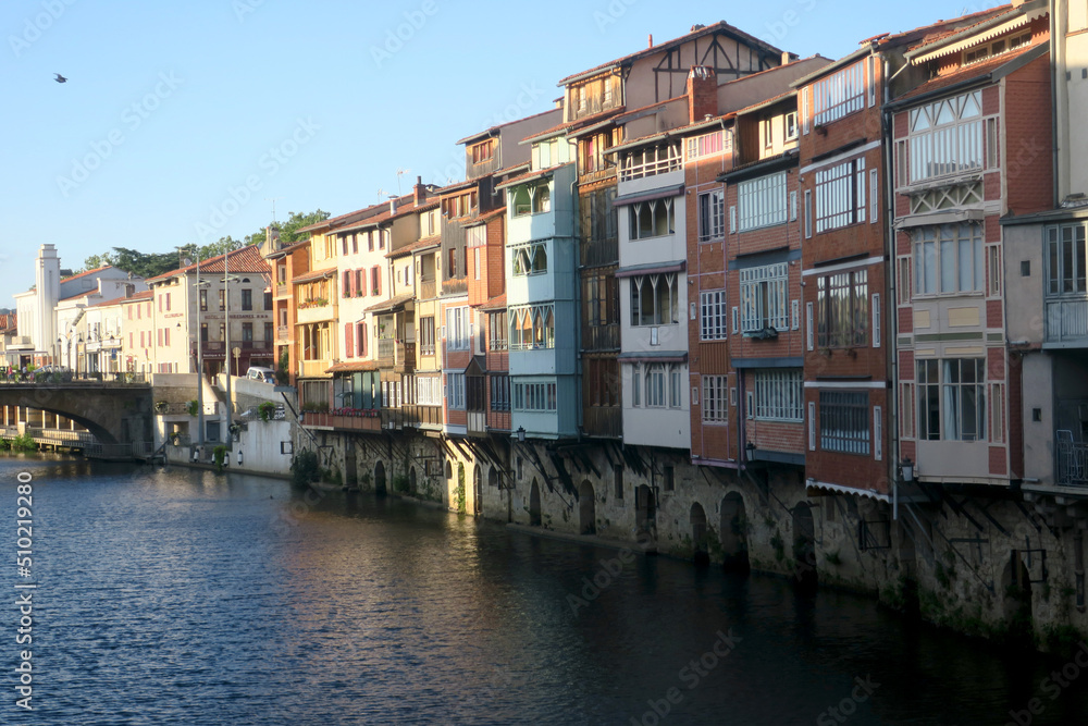 Houses facing the river Agout in Castres, France