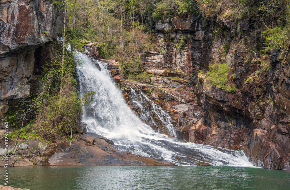 Naklejka premium Hurricane Falls in Tallullah Gorge State park, Georgia.