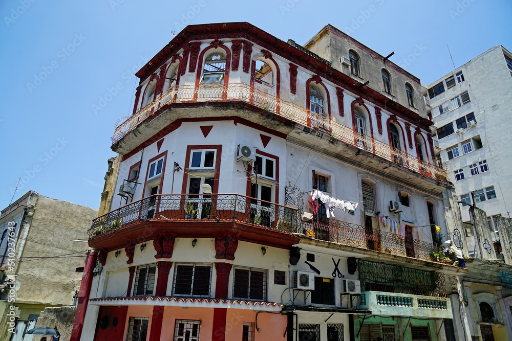 colorful oold houses in havana