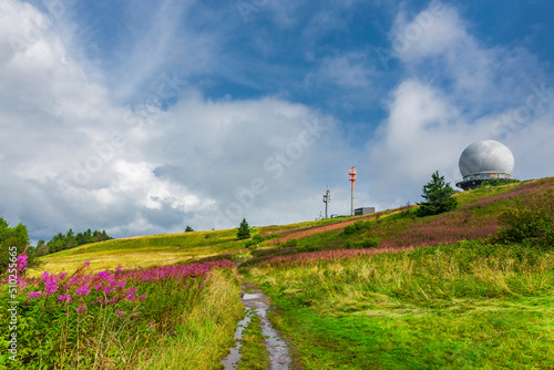 Panorama auf der Wasserkuppe in der Rhön in Hessen