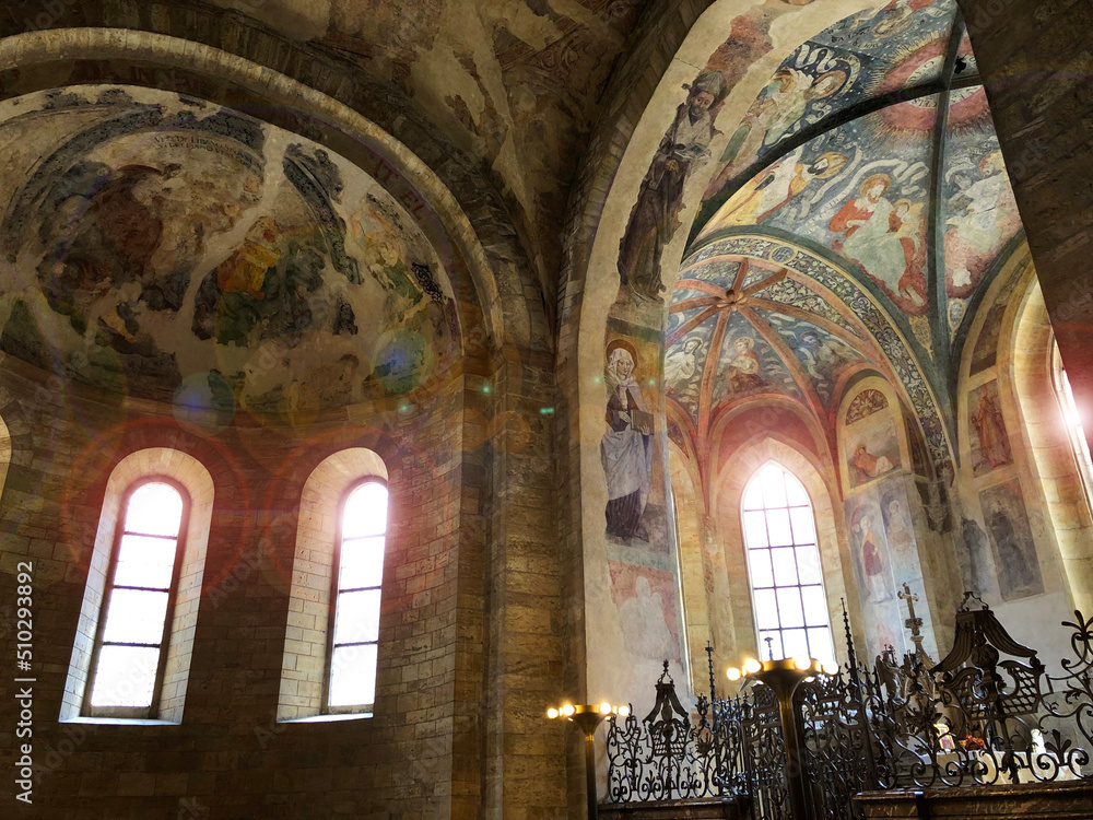 Painted chapel of Romanesque basilica