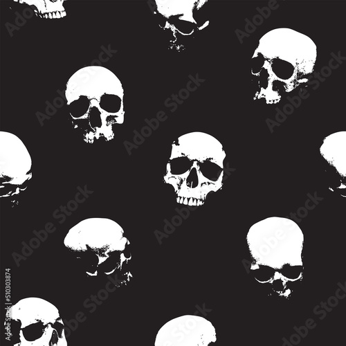 Seamless pattern with human skulls. Vector background with sinister smiling skulls in retro style. Graphic print for clothes, fabric, wallpaper, wrapping paper