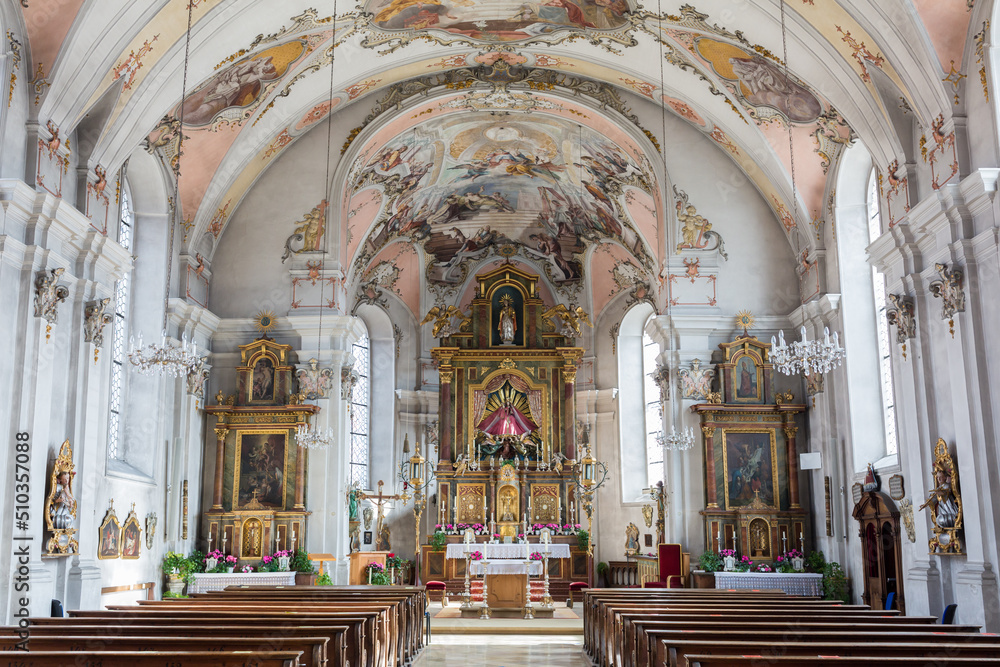 Interior of church Mariä Himmelfahrt (Bad Tölz).