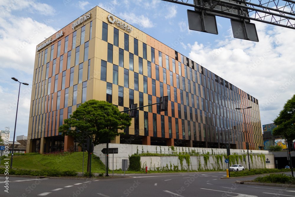 High5ive business center in Kraków. High 5ive office buildings complex