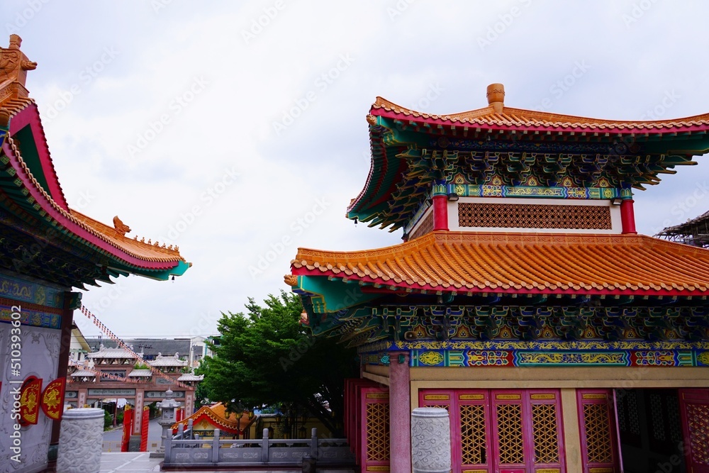 Photos of Chinese temples in Asia