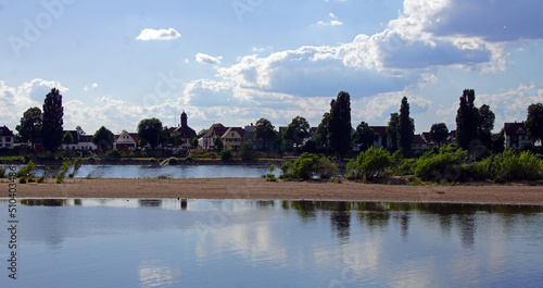 Blick auf Rheindürkheim photo