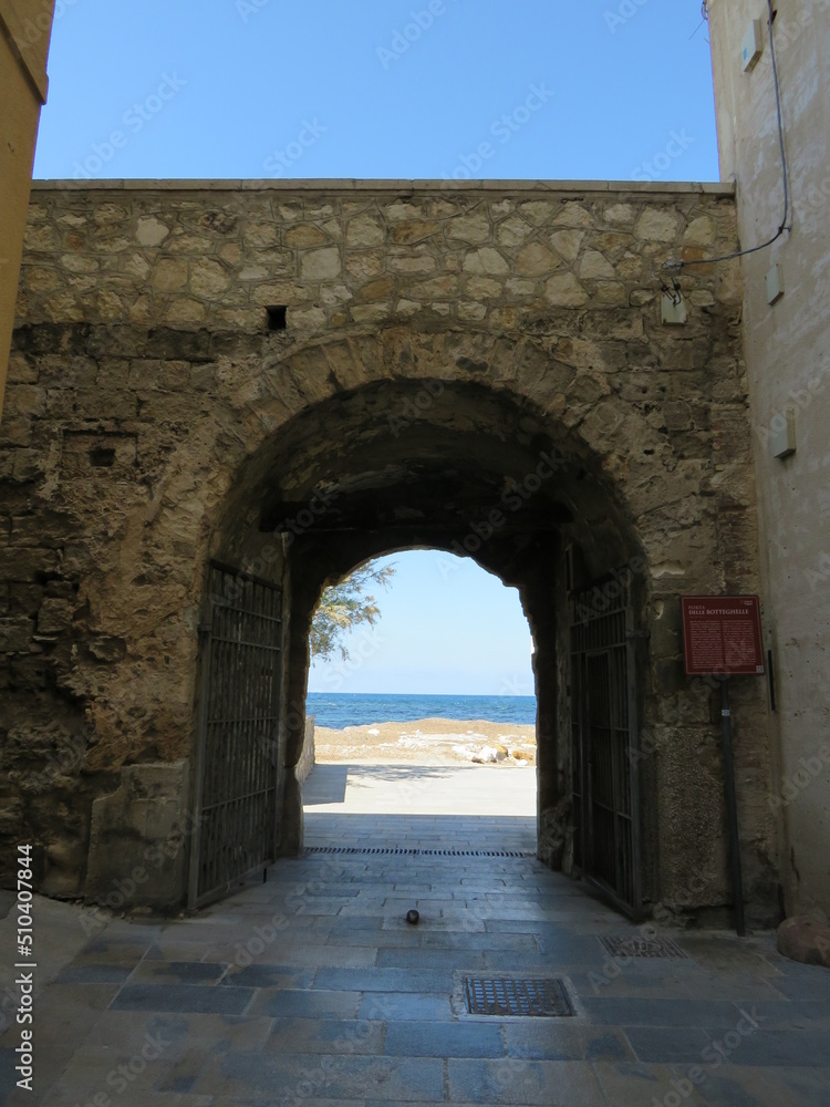 Obraz premium Porta delle Botteghelle, Trapani, Sicilia, Italia