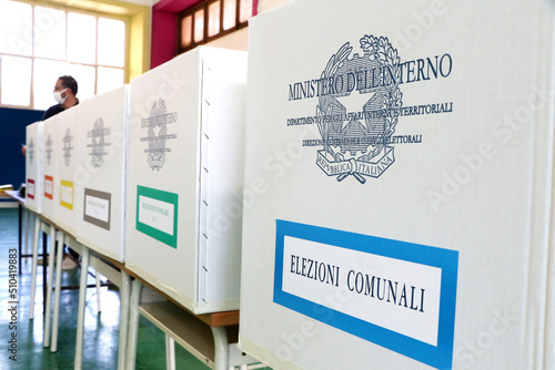 Obraz na plátně Italian elections