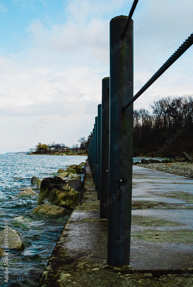 Fototapeta premium The coast of Lake Erie