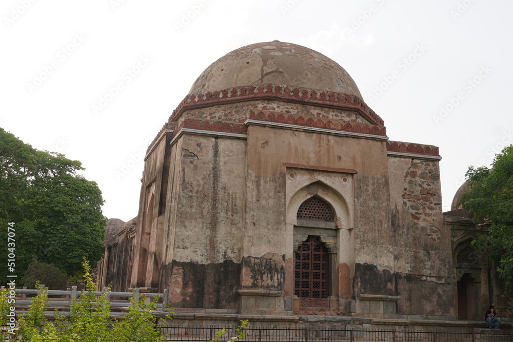 tomb of muhammad bin tughlaq