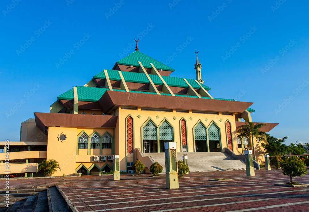 Batam Grand Mosque is a Landmark and the biggest mosque in Batam City, Riau Islands Province, Indonesia. Islamic religious development center in Batam.