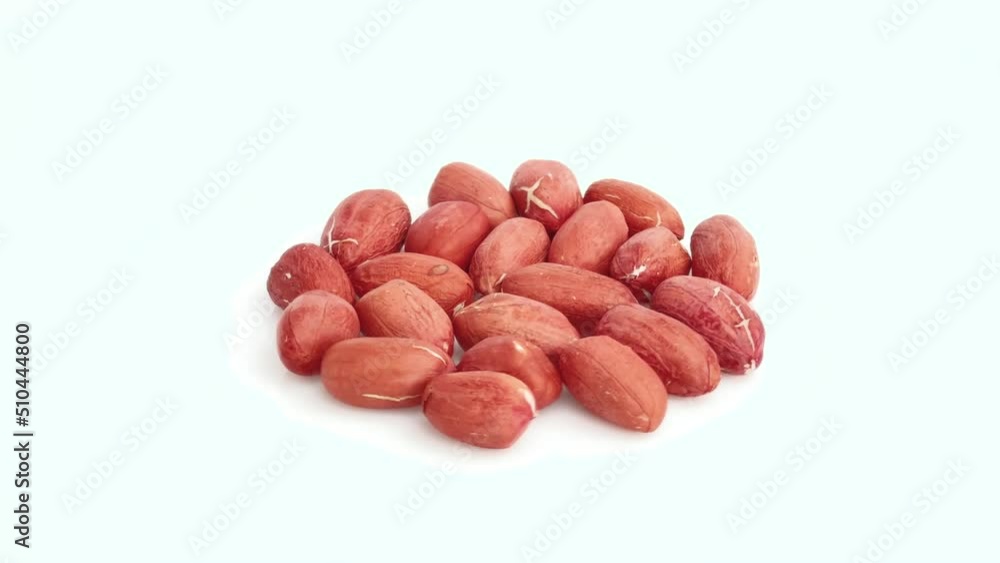 peanuts isolated on white background peanuts isolated on white background