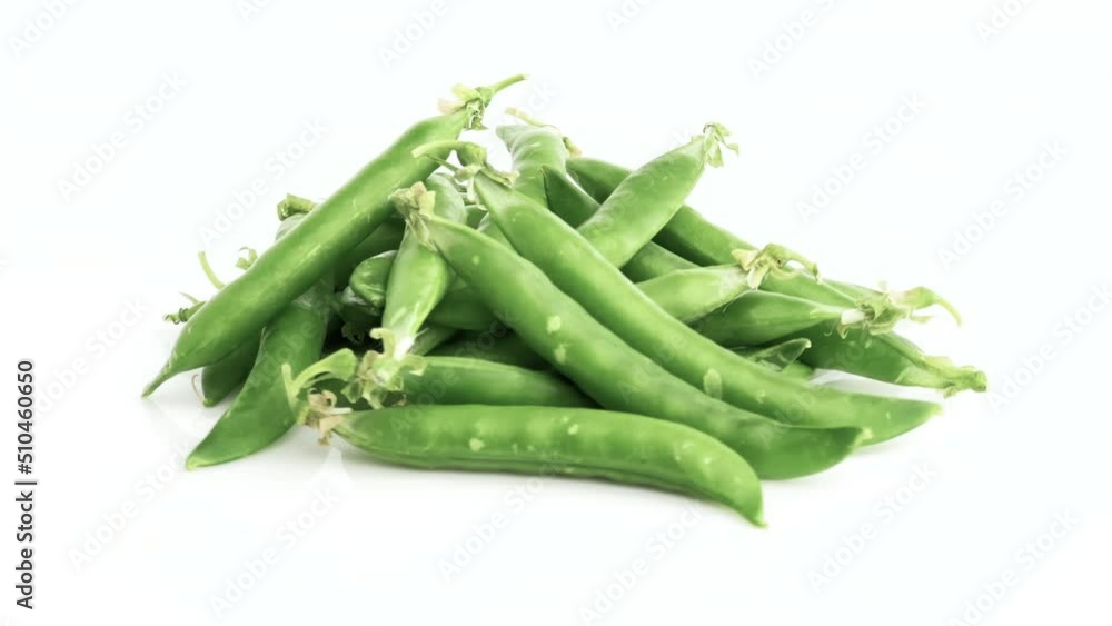 peas isolated on white background peas isolated on white background