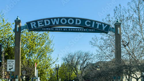 Welcome arch in Redwood City, CA claiming city has best climate.