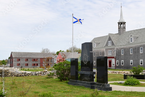 monument with flag of Nova Scotia
