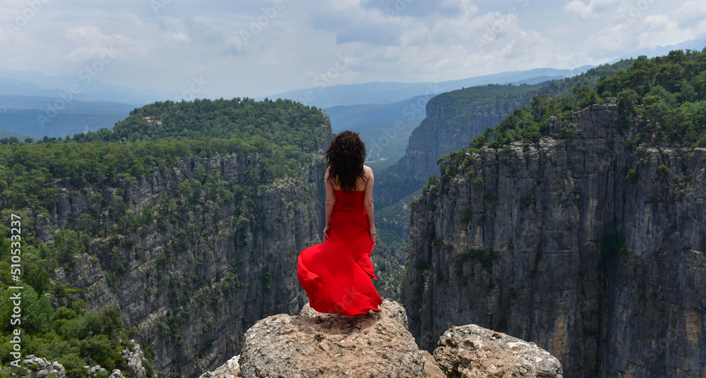 Naklejka premium Being in Nature