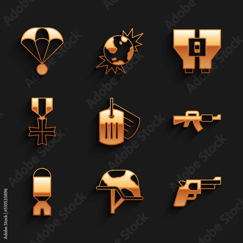 Set Military dog tag, helmet, Pistol or gun, M16A1 rifle, Rocket launcher, reward medal, Binoculars and Parachute icon. Vector