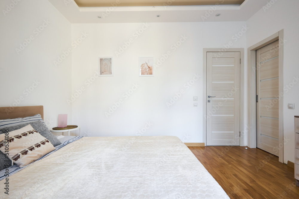 Fototapeta premium Cozy room with decor for daily rent