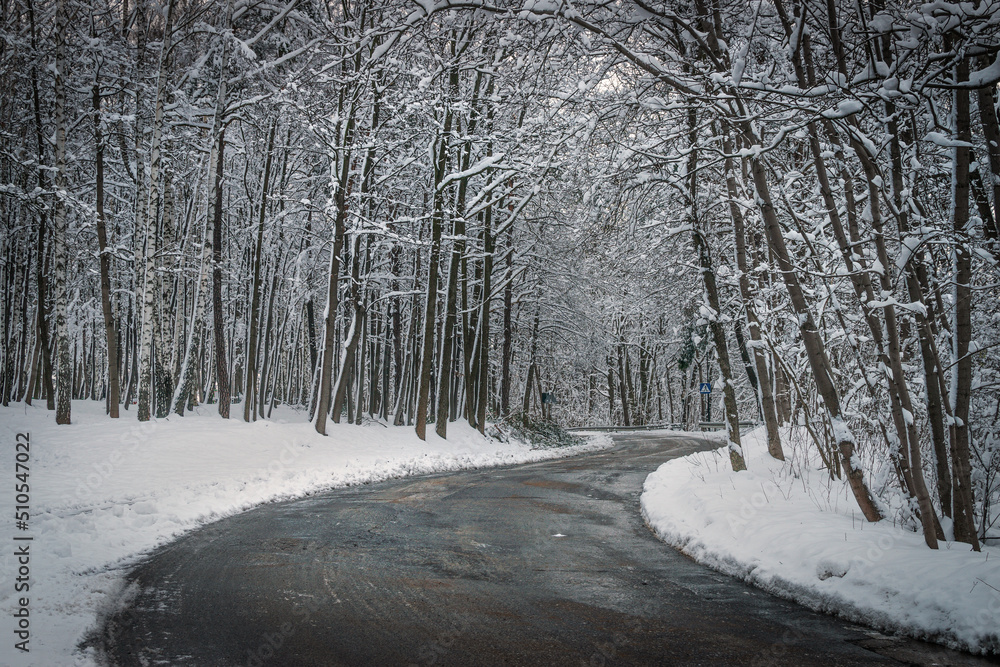 the road is chilled by ice