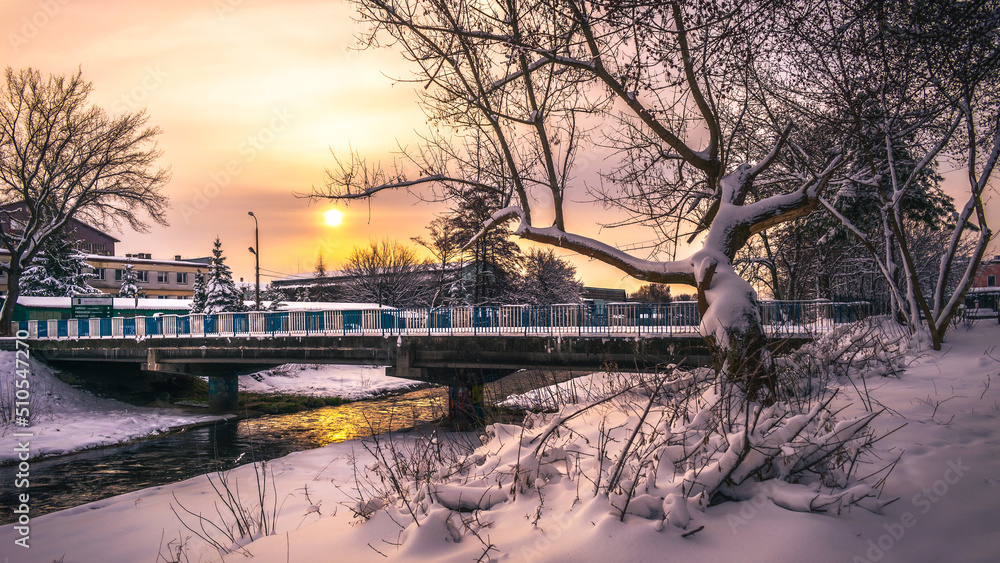 winter sunrise