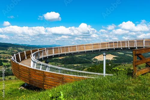 Fototapeta Naklejka Na Ścianę i Meble -  Lookout Tower in Barcice,Poland. Poprad Park Landscape and Beskidy Mountains