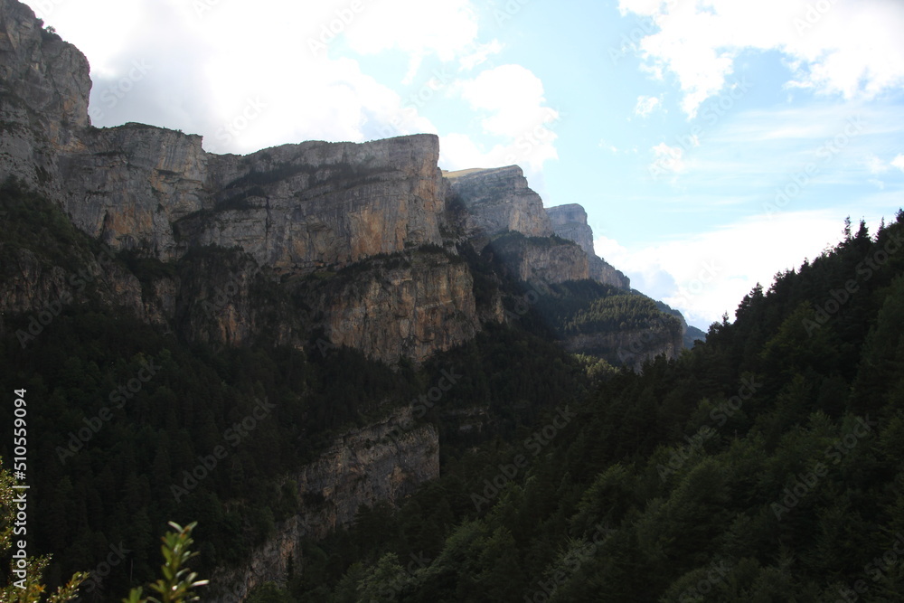 between the mountains of huesca