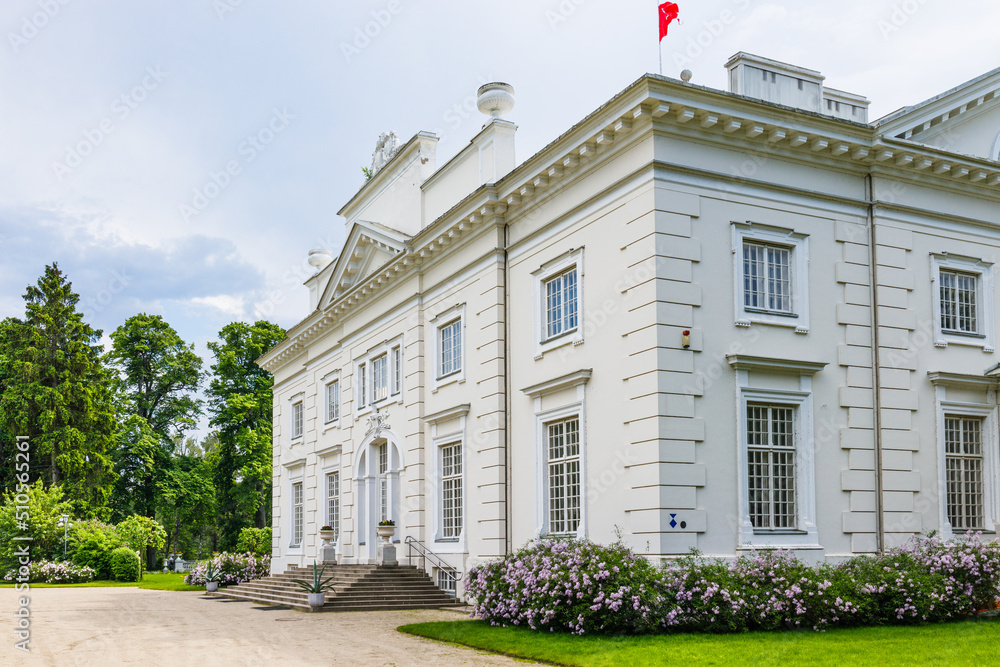 Unique landscape, manor, and park ensemble with impressive style interiors of Uzutrakis manor estate Unique landscape, manor, and park ensemble with impressive style interiors of Uzutrakis manor estate