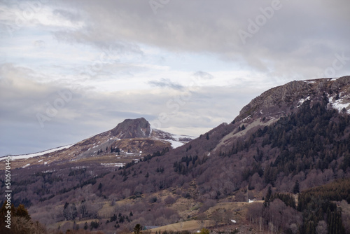 snow covered mountains in winter © Matthieu