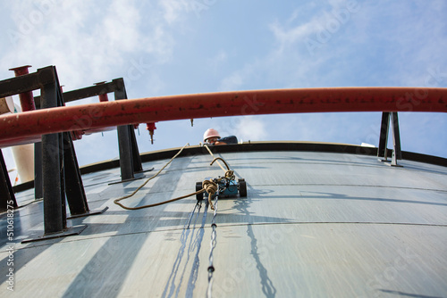 Wallpaper Mural Robot car climbing thickness shell plate Torontodigital.ca