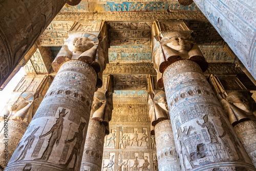 Fotobehang Dendera temple in Luxor, Egypt