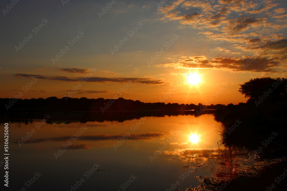 Naklejka premium Sonnenuntergang Sabie River/ Sundown Sabie River /