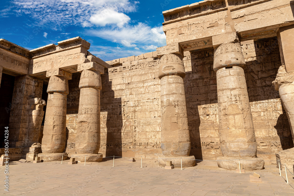 Fototapeta premium Medinet Habu temple in Luxor