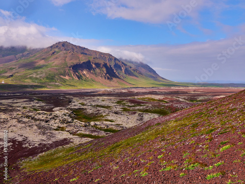 Paisajes Volcánicos de Islandia © Alotz