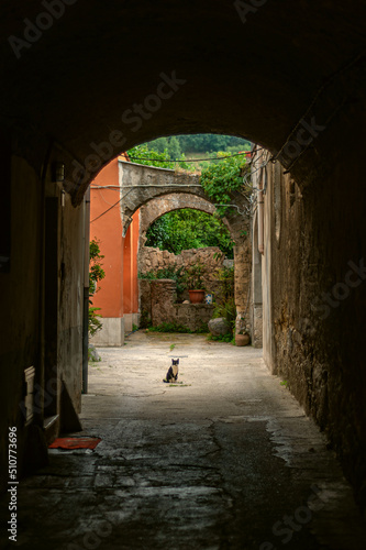 Fotobehang Small historic courtyards on old streets in southern Italy