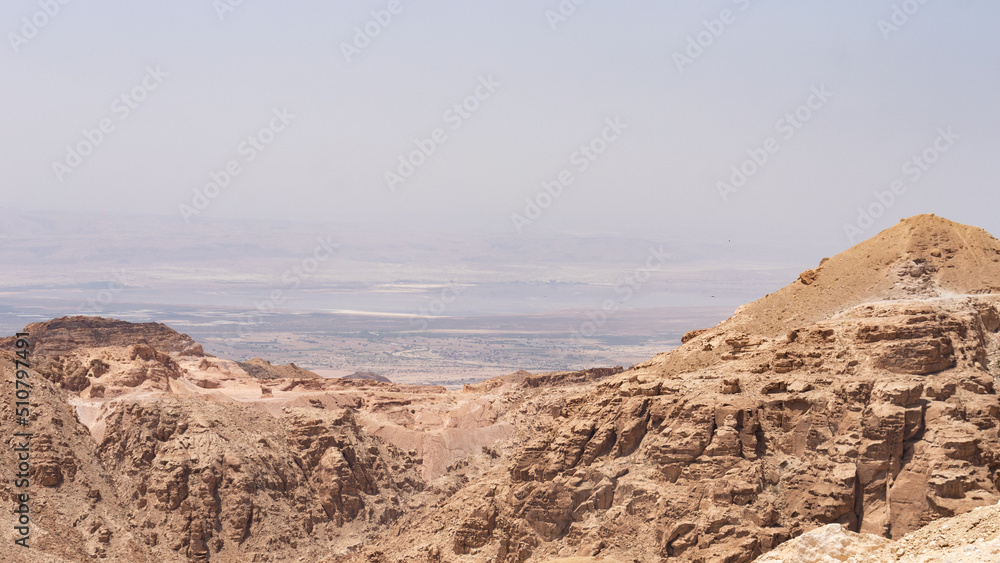 Travel in Jordan: wildlife and human habitation in an inhospitable yet amazing land