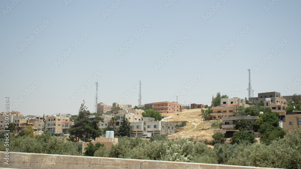 Travel in Jordan: wildlife and human habitation in an inhospitable yet amazing land Travel in Jordan: wildlife and human habitation in an inhospitable yet amazing land
