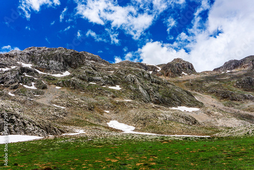 Scenic views of Geyik Mountain summit, Geyik Dağı (2 884m) at Eğrigöl plateau, Gündoğmuş, Antalya photo