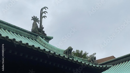 Photography Established in 1690, “Yushima Seido” the Confucius Temple once flourished as edu