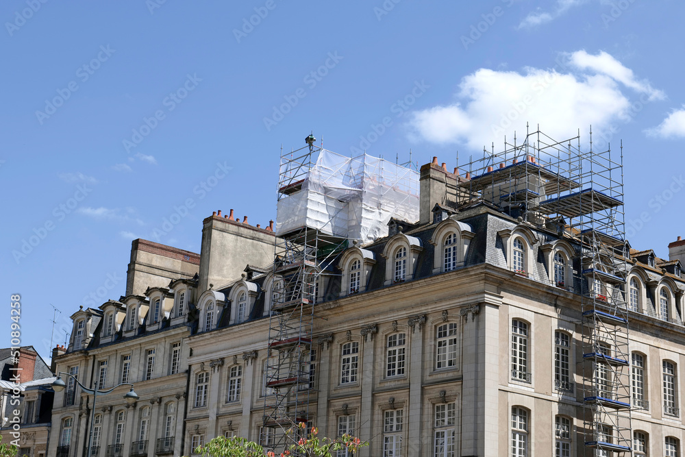 Obraz premium chantier sur le toit