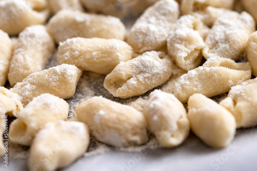 Fototapeta Naklejka Na Ścianę i Meble -  Cavatelli freschi, tipica pasta della cucina Campana, cibo italiano 