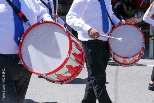 Canvas Print city bands with instruments for fanfare and military musician marches