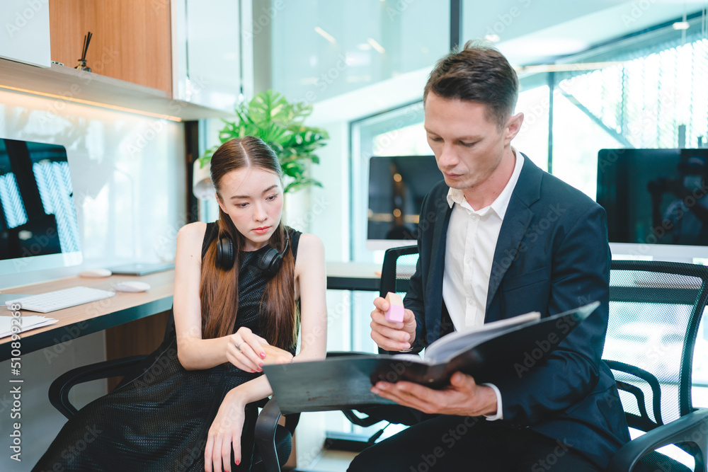 Obraz premium professional business person team are meeting and brainstorming in modern corporate office, discussion group and working with businessman colleague teamwork by using laptop for digital communication