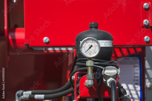 Pressure sensor on hydraulic equipment