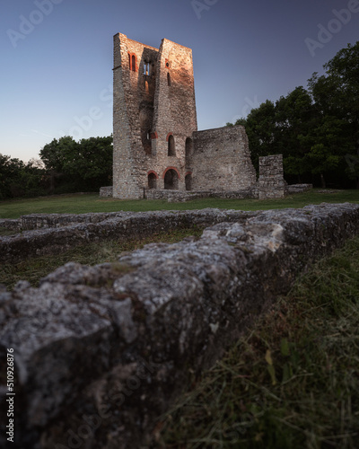 Medieval ruin temple of Dör...
